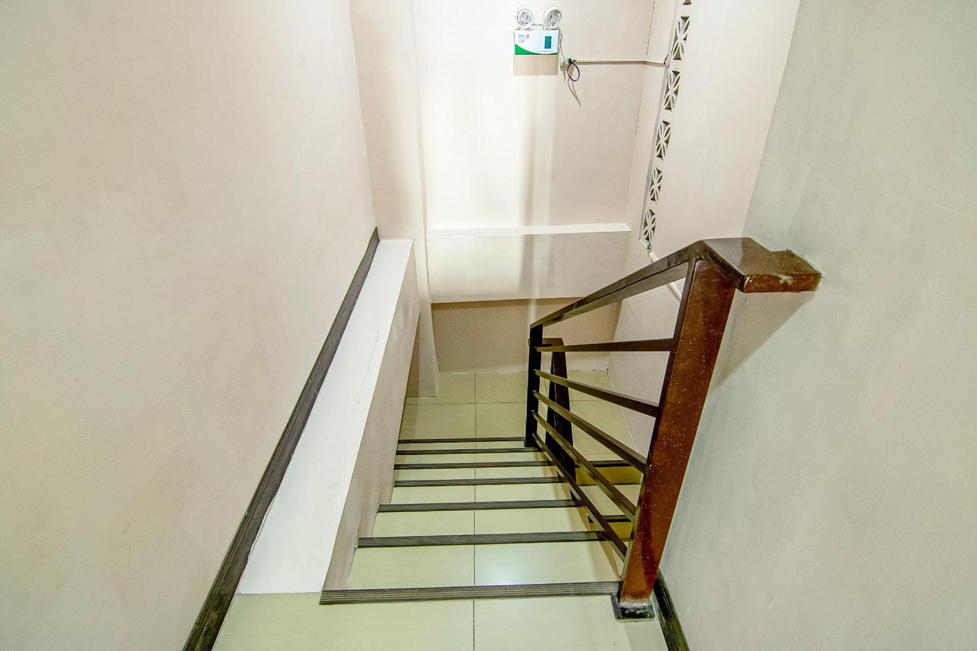 Oyo 766 Ichehan Apartments Manila Ngoại thất bức ảnh