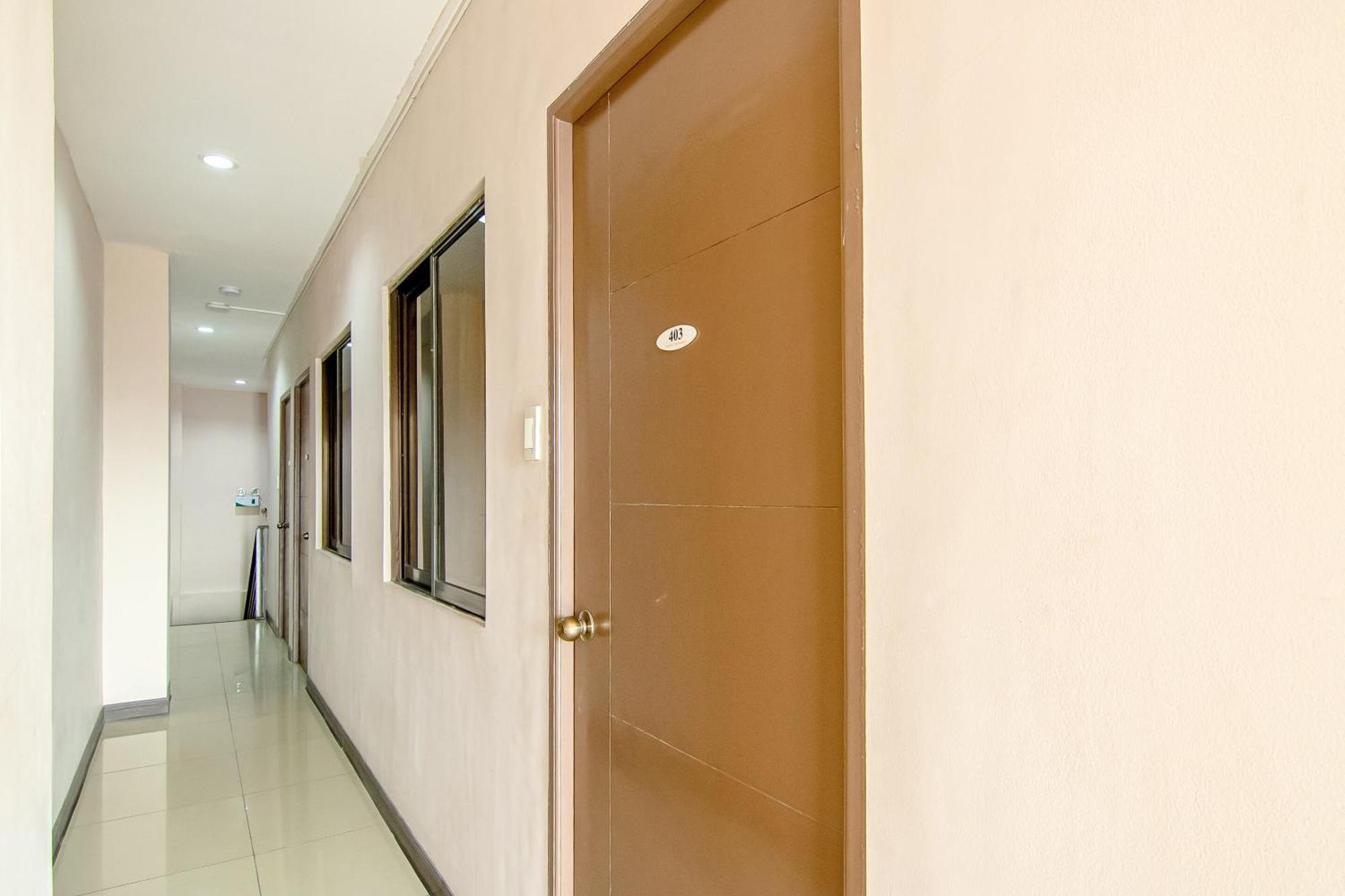 Oyo 766 Ichehan Apartments Manila Ngoại thất bức ảnh