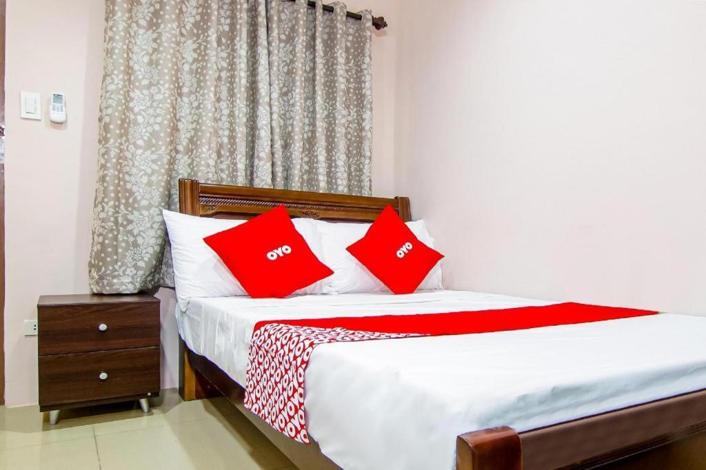 Oyo 766 Ichehan Apartments Manila Ngoại thất bức ảnh