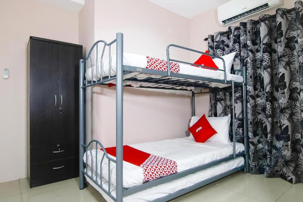 Oyo 766 Ichehan Apartments Manila Ngoại thất bức ảnh
