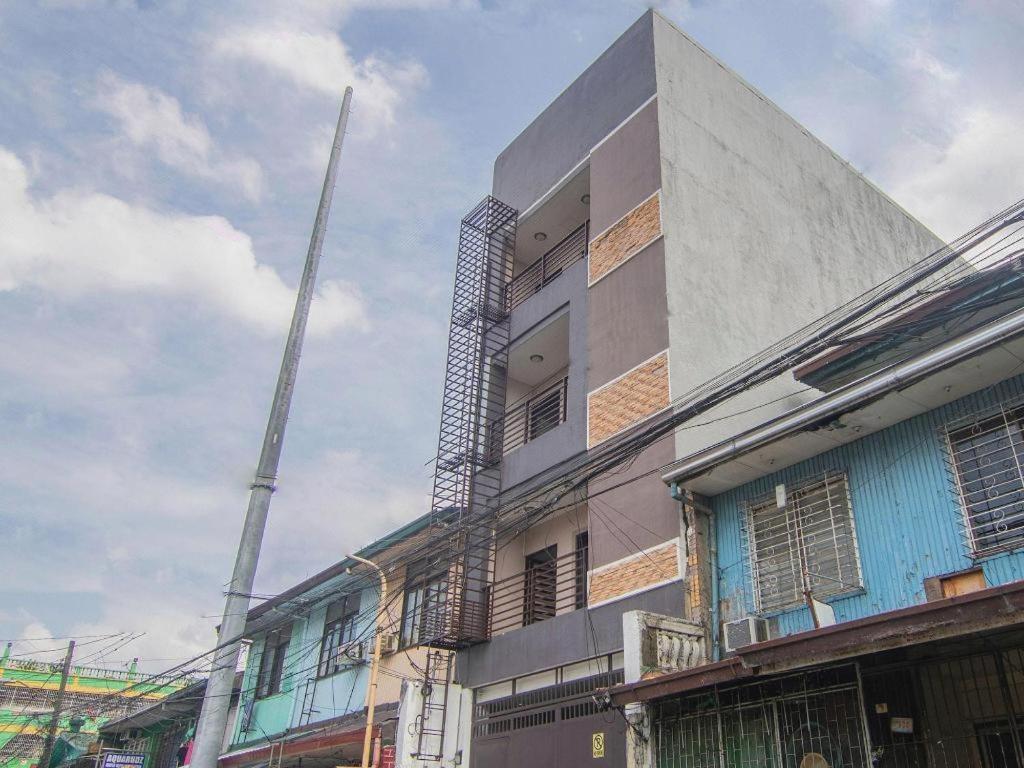 Oyo 766 Ichehan Apartments Manila Ngoại thất bức ảnh